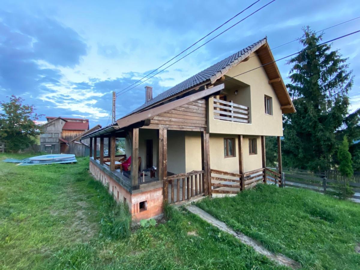 Cabana Vlad 1 Piatra Fantanele Exterior foto